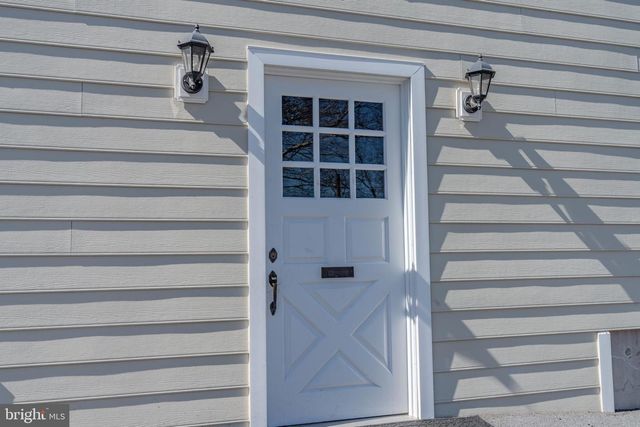 651 ROBINSON RD, Newport, PA 17074