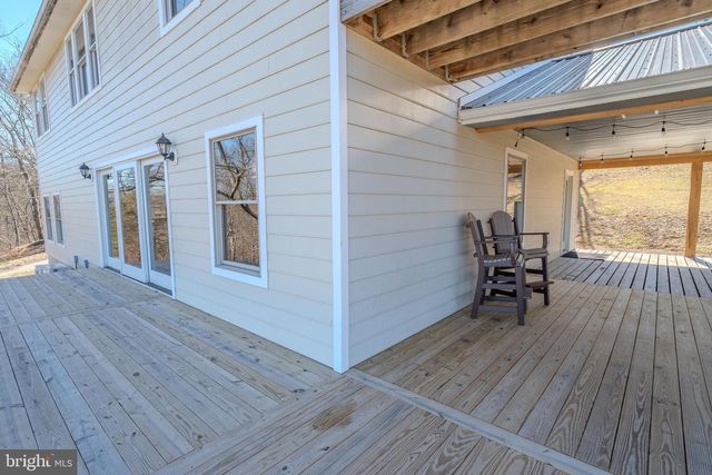 651 ROBINSON RD, Newport, PA 17074