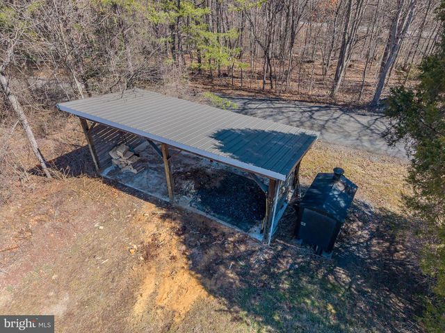 651 ROBINSON RD, Newport, PA 17074