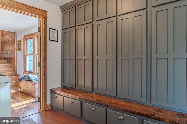 651 ROBINSON RD, Newport, PA 17074