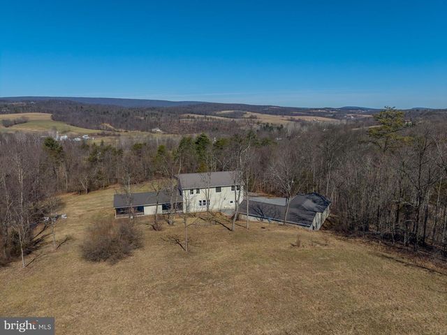 651 ROBINSON RD, Newport, PA 17074