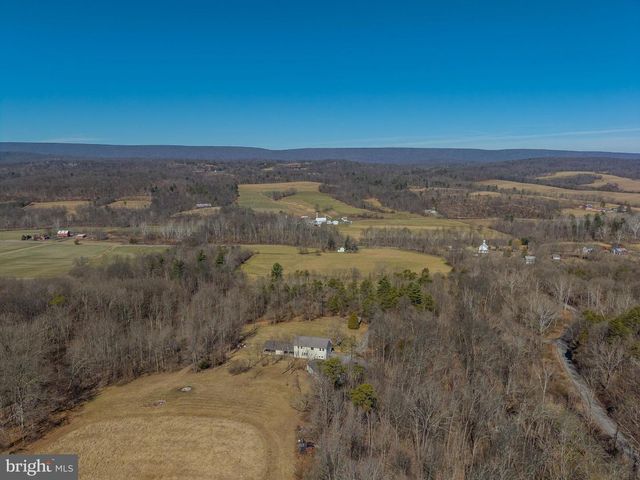 651 ROBINSON RD, Newport, PA 17074