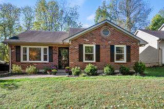4289 Steamboat Road, Lexington, KY 40514