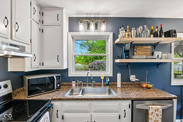 1892 Averitt Road, Greenwood, IN 46143