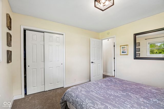 1892 Averitt Road, Greenwood, IN 46143