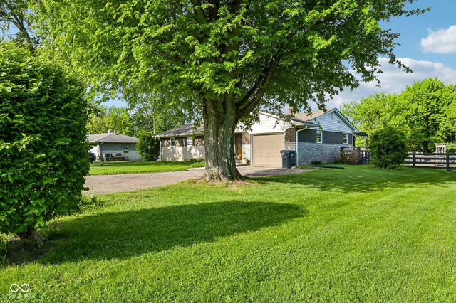 1892 Averitt Road, Greenwood, IN 46143