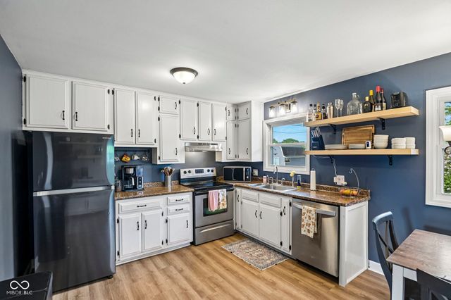 1892 Averitt Road, Greenwood, IN 46143