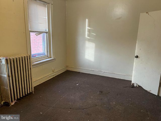 1173 WHITMAN AVE, Camden, NJ 08104