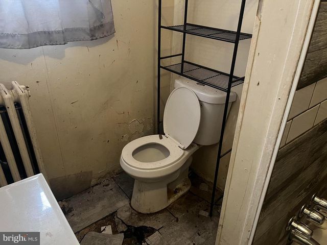 1173 WHITMAN AVE, Camden, NJ 08104