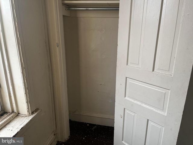 1173 WHITMAN AVE, Camden, NJ 08104