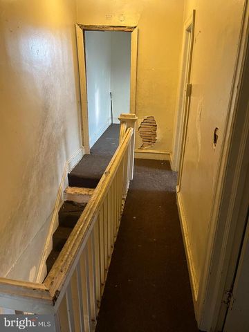 1173 WHITMAN AVE, Camden, NJ 08104