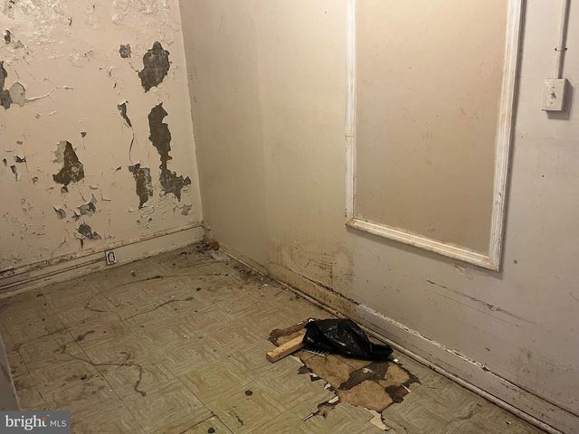 1173 WHITMAN AVE, Camden, NJ 08104