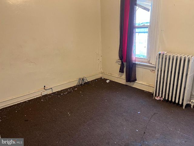 1173 WHITMAN AVE, Camden, NJ 08104