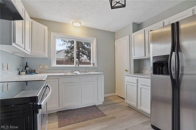 410 Beryl Drive, Kent, OH 44240