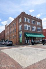 603 E Colonial Avenue 1, Elizabeth City, NC 27909