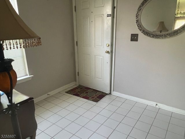 12 Meadow Lakes, Hamburg Boro, NJ 07419