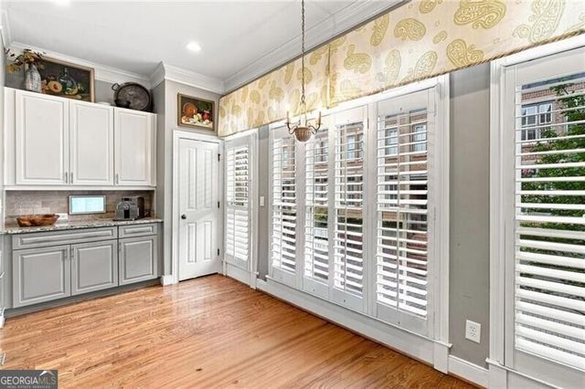 817 Highland Green Way NE, Atlanta, GA 30306