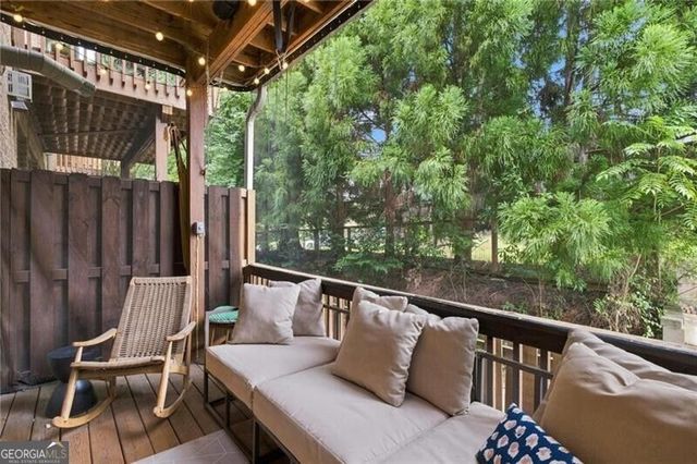 817 Highland Green Way NE, Atlanta, GA 30306