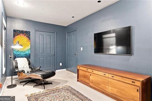817 Highland Green Way NE, Atlanta, GA 30306