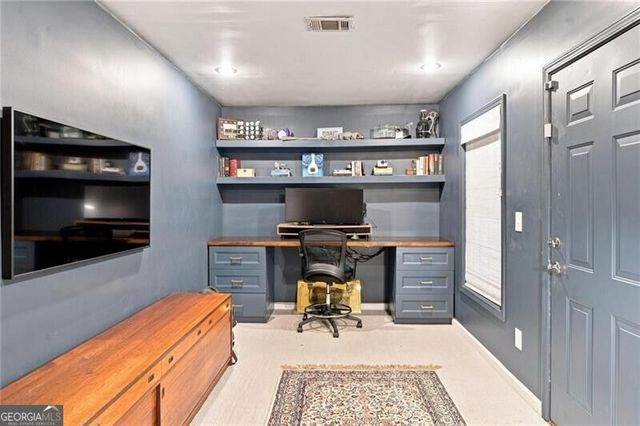 817 Highland Green Way NE, Atlanta, GA 30306