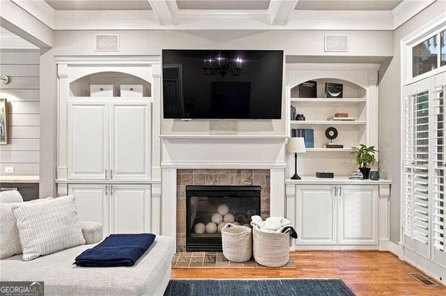 817 Highland Green Way NE, Atlanta, GA 30306