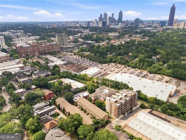 817 Highland Green Way NE, Atlanta, GA 30306