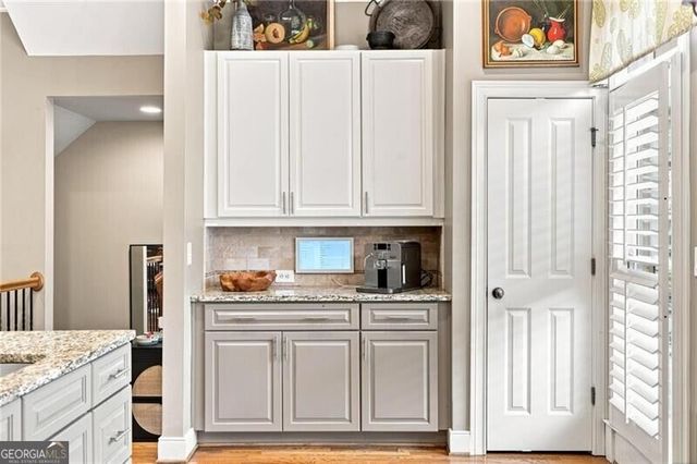 817 Highland Green Way NE, Atlanta, GA 30306