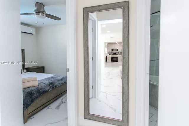 1716 Liberty St, Hollywood, FL 33020