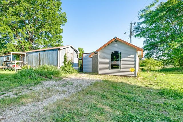 16785 Ditmars Road, Prairie Grove, AR 72753
