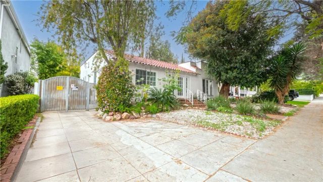 1541 N Stanley Avenue, Los Angeles, CA 90046