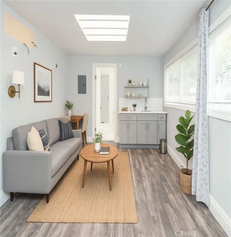 1541 N Stanley Avenue, Los Angeles, CA 90046