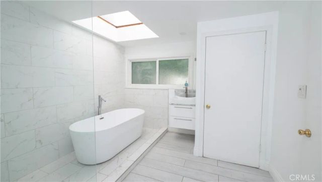 1541 N Stanley Avenue, Los Angeles, CA 90046