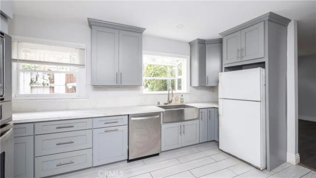 1541 N Stanley Avenue, Los Angeles, CA 90046