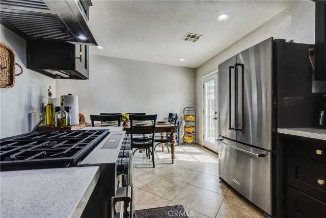 6688 Phoenix, Riverside, CA 92504