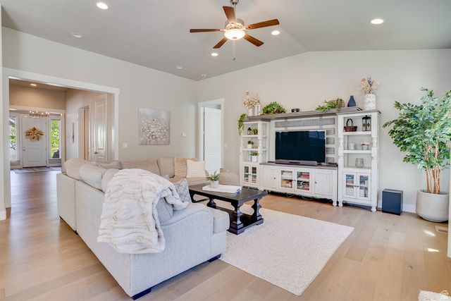 2700 E RED BARN RD, Heber City, UT 84032