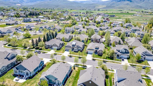 2700 E RED BARN RD, Heber City, UT 84032