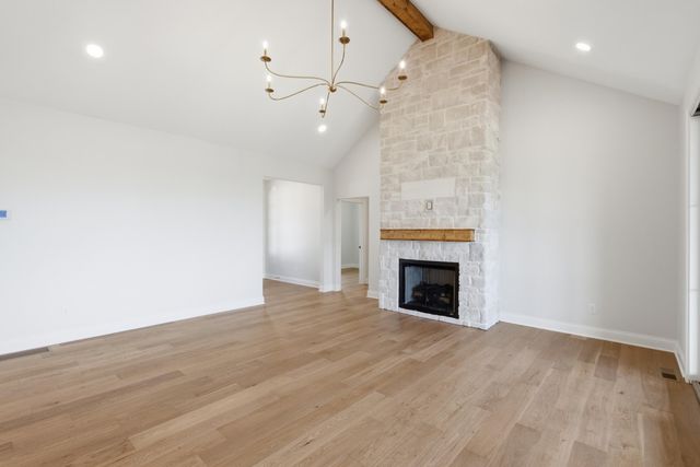225 Brandenburg Way, Richmond, KY 40475
