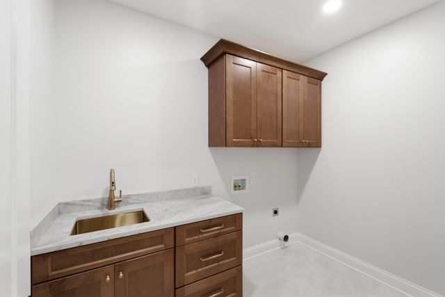 225 Brandenburg Way, Richmond, KY 40475