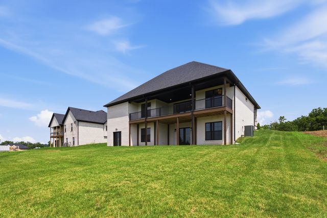 225 Brandenburg Way, Richmond, KY 40475