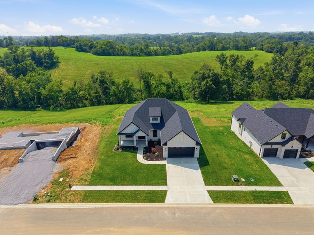 225 Brandenburg Way, Richmond, KY 40475