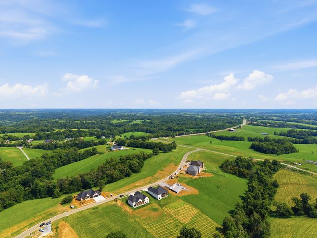 225 Brandenburg Way, Richmond, KY 40475
