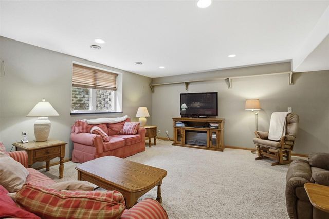 1314 S PARK AVENUE, Fond Du Lac, WI 54935
