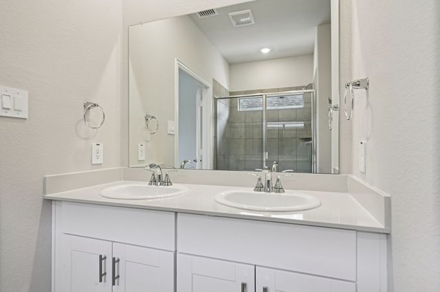 2113 Longchamp Lane, Seagoville, TX 75159