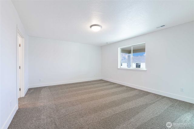 316 N Montana Street, Moses Lake, WA 98837