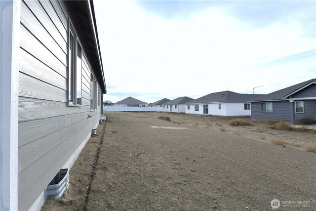 316 N Montana Street, Moses Lake, WA 98837
