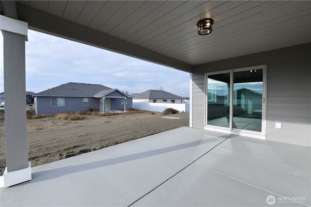 316 N Montana Street, Moses Lake, WA 98837