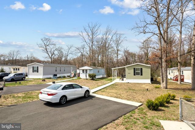 234 IRIS RD, Mullica Hill, NJ 08062