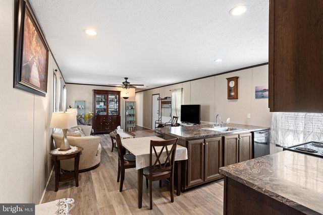 234 IRIS RD, Mullica Hill, NJ 08062