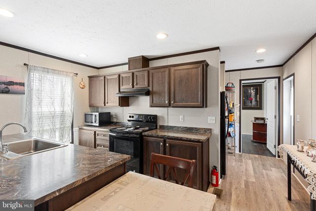 234 IRIS RD, Mullica Hill, NJ 08062