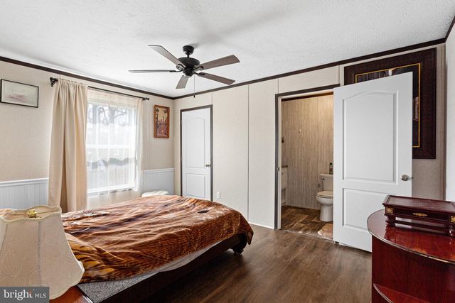 234 IRIS RD, Mullica Hill, NJ 08062